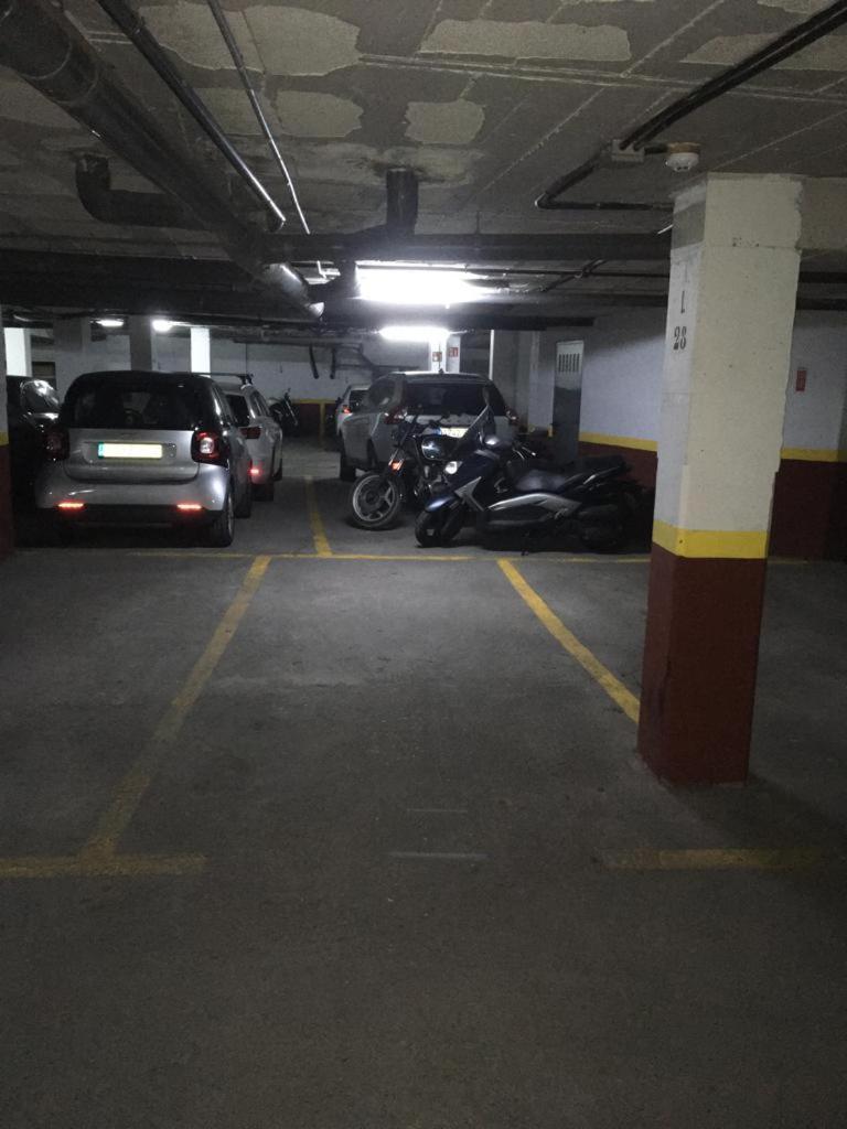 Conde Center Premium Suites, Free Parking Sevilla Dış mekan fotoğraf
