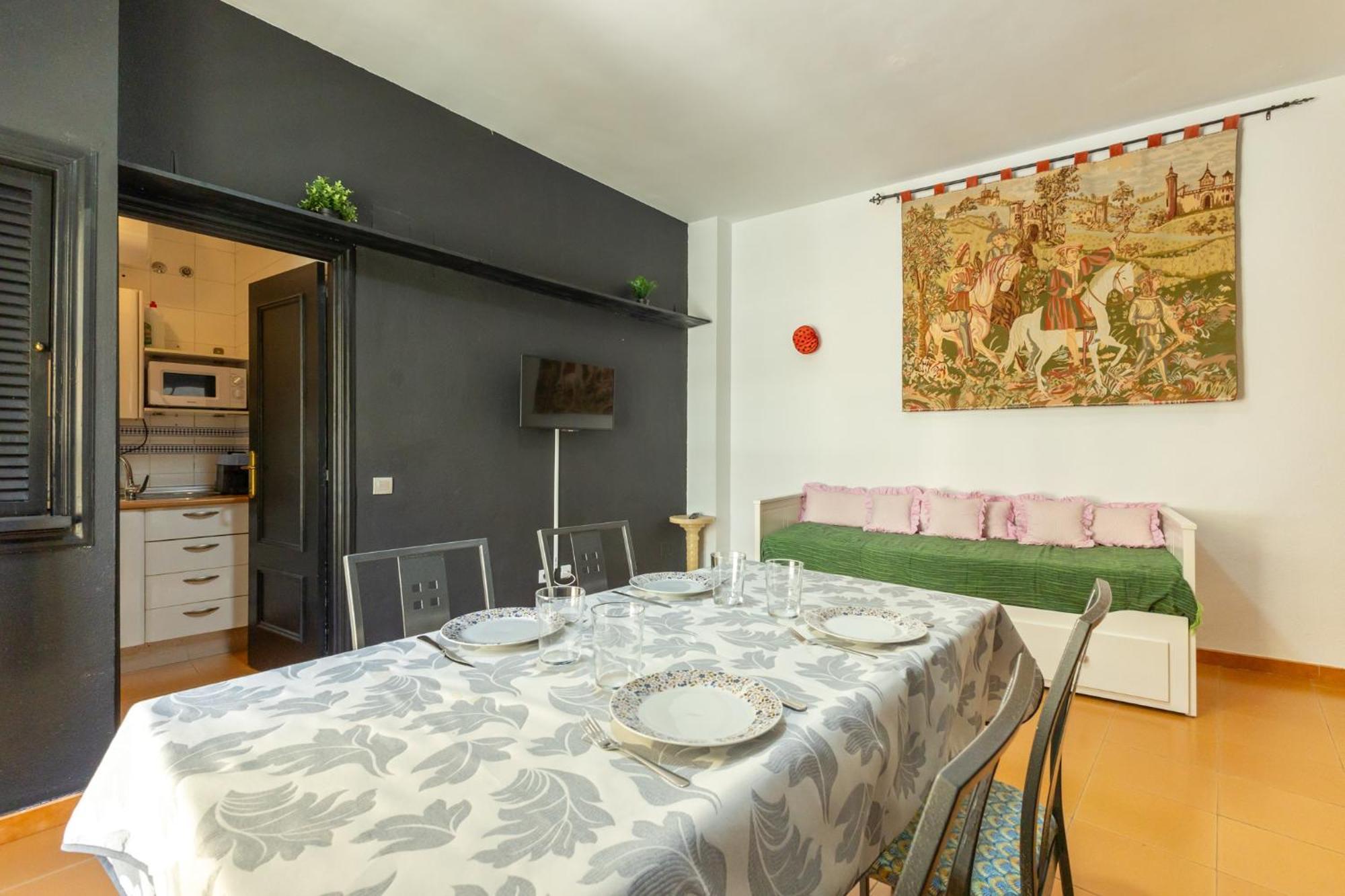 Conde Center Premium Suites, Free Parking Sevilla Dış mekan fotoğraf