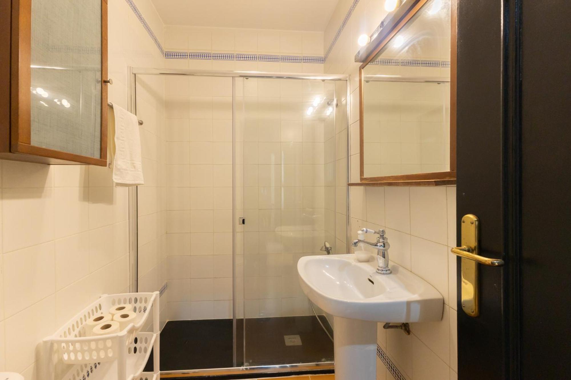 Conde Center Premium Suites, Free Parking Sevilla Dış mekan fotoğraf